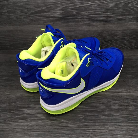 Nike Lebron 8 V/2 Low, Treasure Blue/Volt | Size 13.5M [new] DN1581-400 - Picture 3 of 9